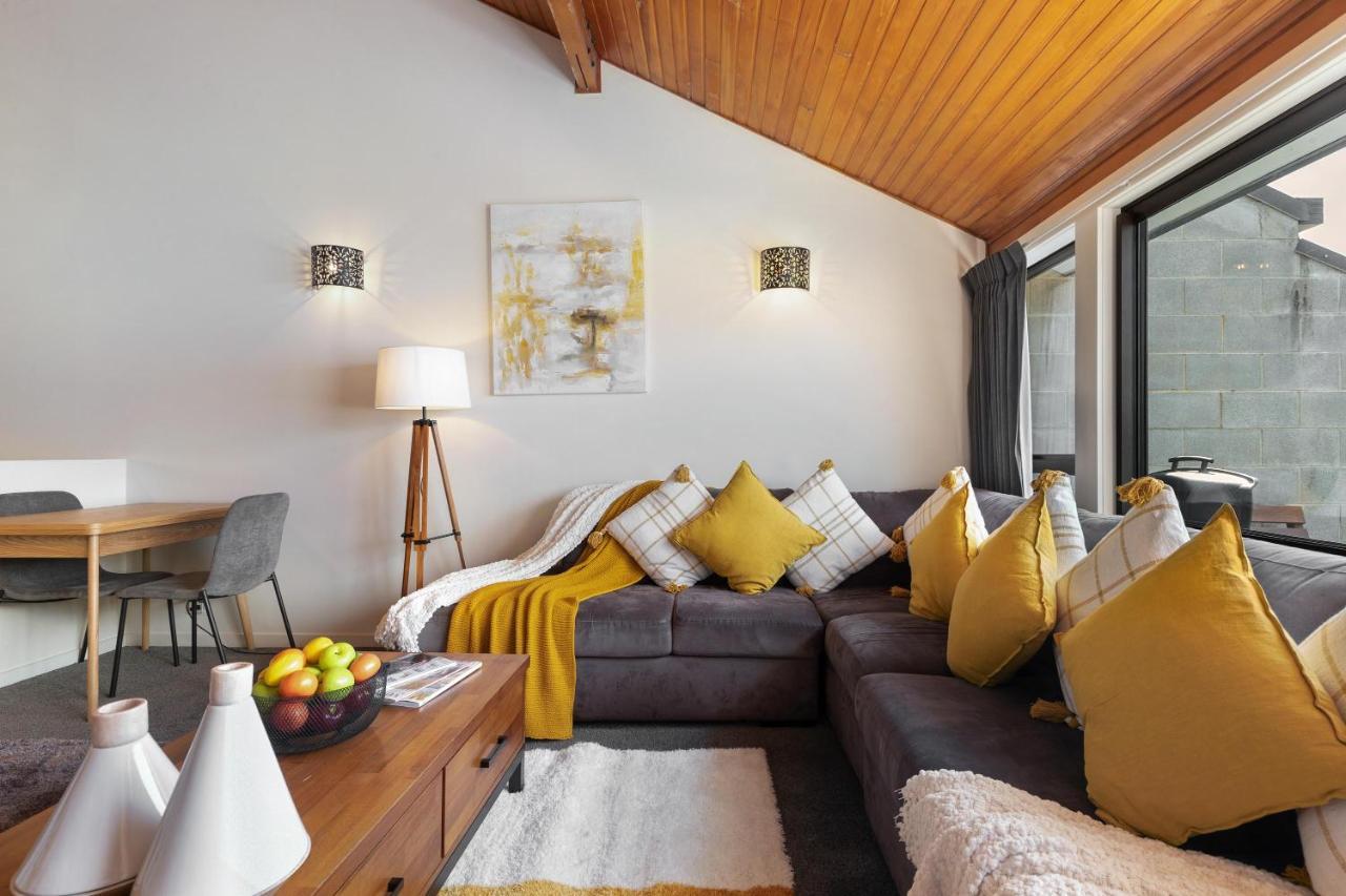 Distinctive Alpine Meadows Apartment Queenstown Bagian luar foto